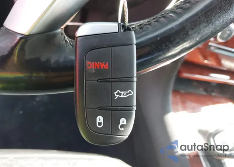 2013 Chrysler 300 Motown from USA, damaged, VIN 2C3CCAAG0DH603557